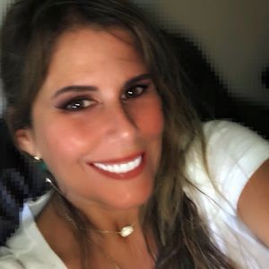 Meet your Posher, Suzanne